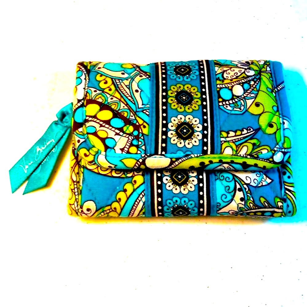 Vera Bradley Tri-Fold Wallet in Peacock